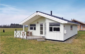 Gorgeous Home In Hovborg With Kitchen
